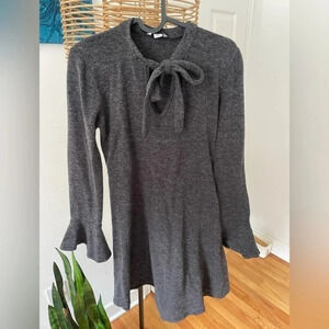 Closetrix/ grey dress / bow / fall / size small